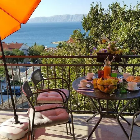 Spacious With Stunning View * Novi Vinodolski